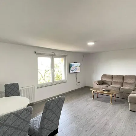 Ajla Holiday home *